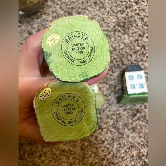 Baileys limited edition Christmas Ornament - Picture 3 of 4